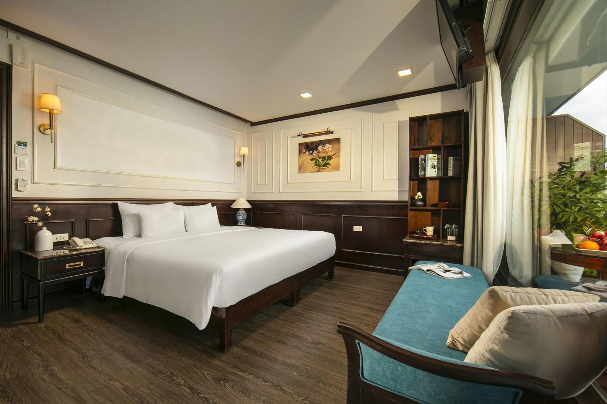 Amanda Luxury Cruise Hotel Ha Long Exterior photo