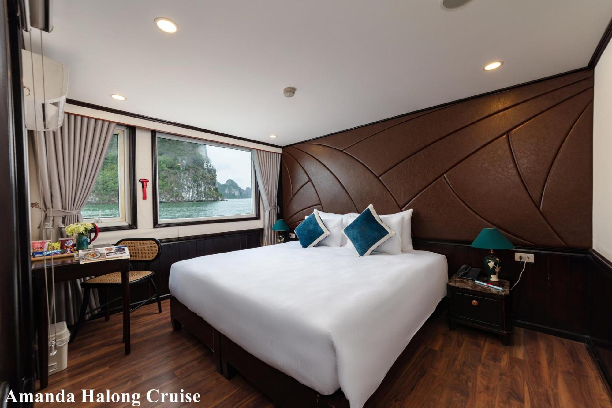 Amanda Luxury Cruise Hotel Ha Long Exterior photo