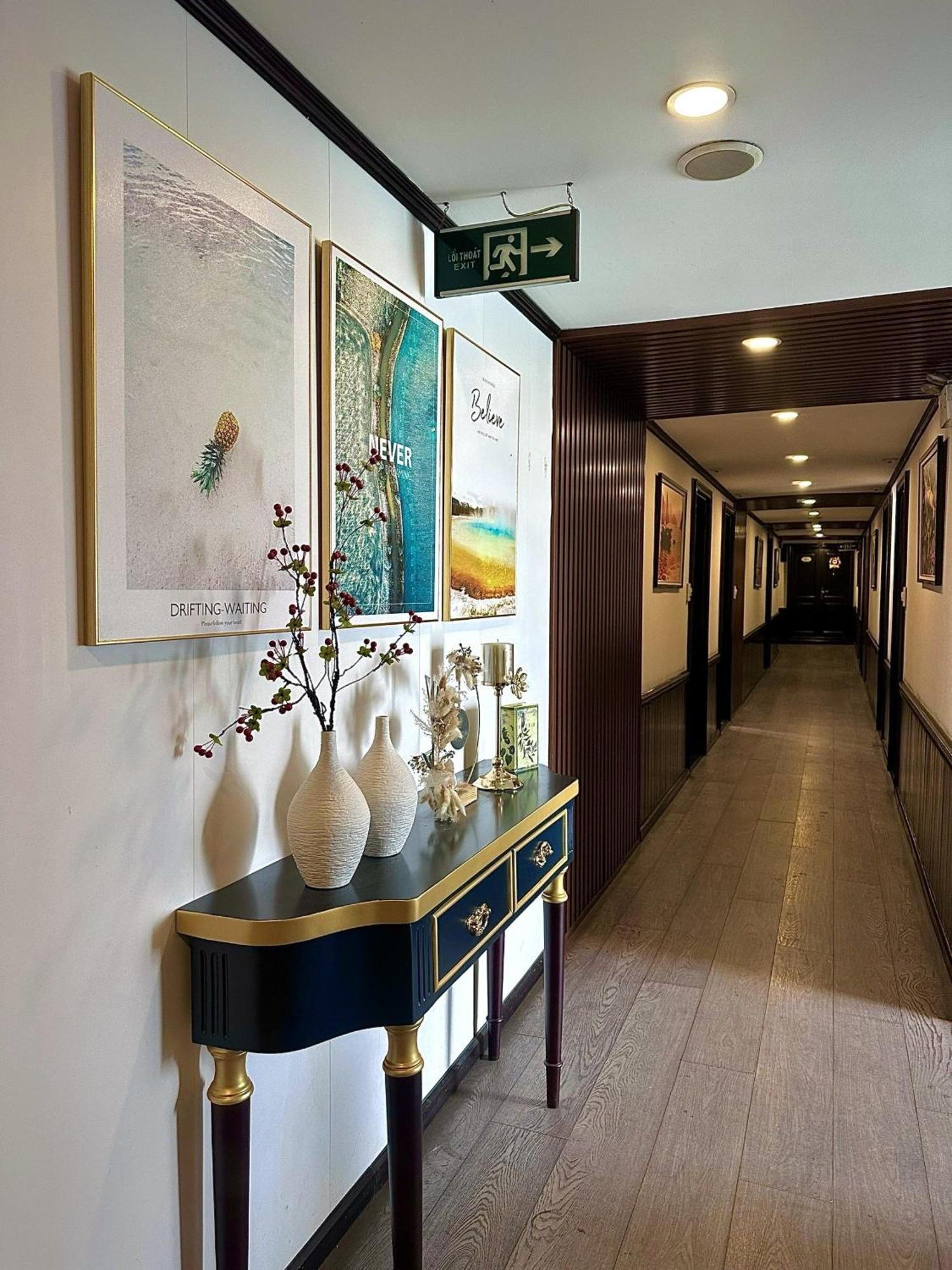 Amanda Luxury Cruise Hotel Ha Long Exterior photo