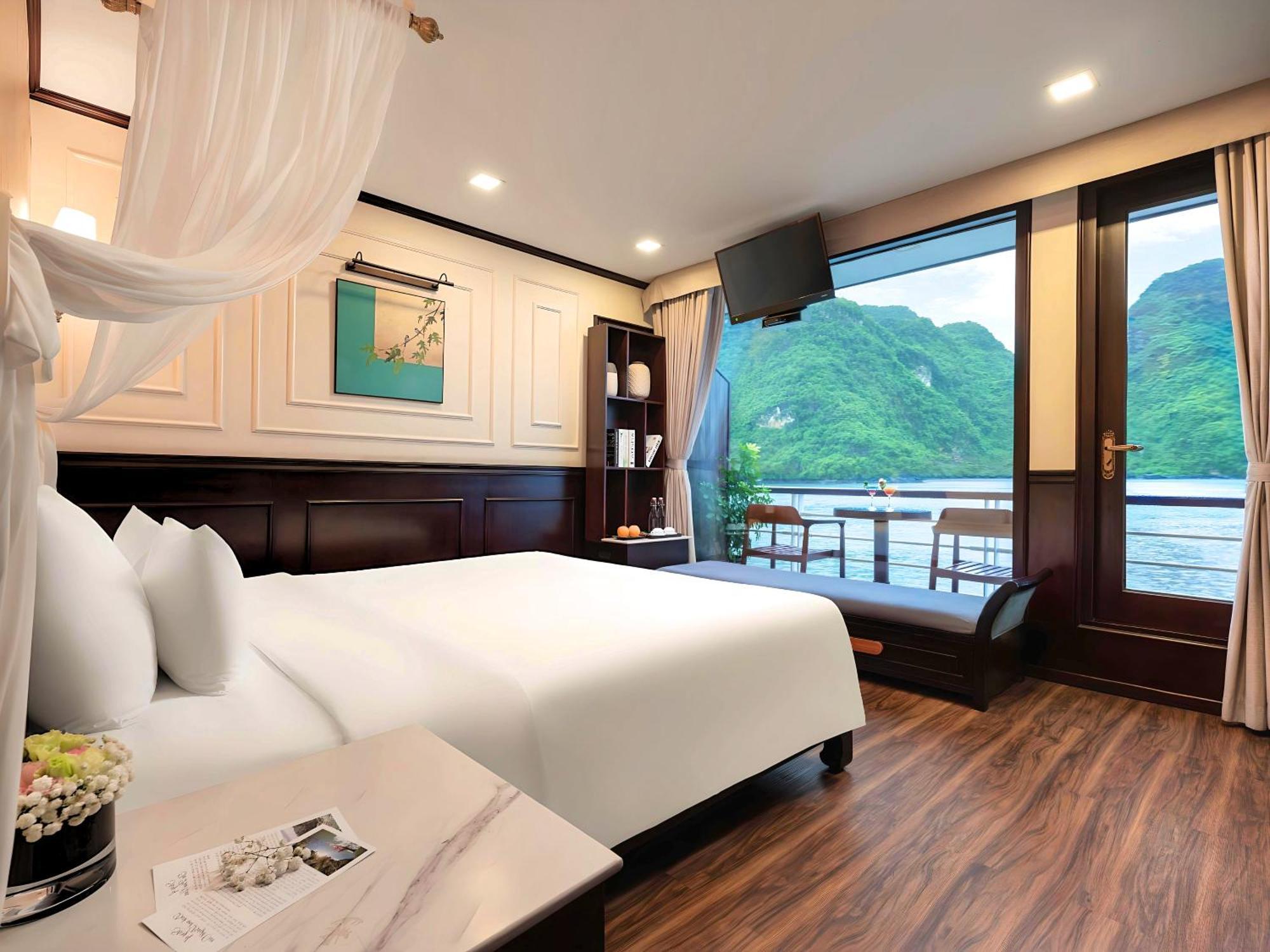 Amanda Luxury Cruise Hotel Ha Long Exterior photo