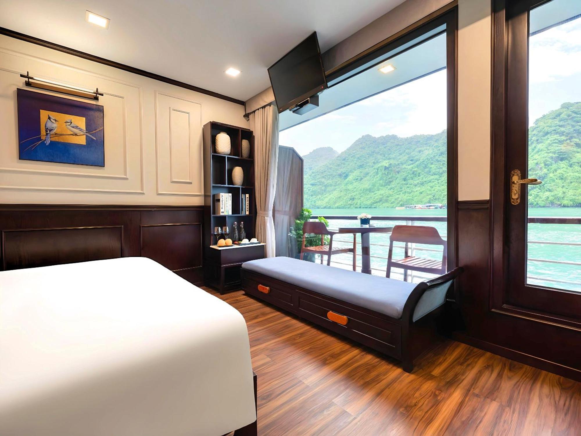 Amanda Luxury Cruise Hotel Ha Long Exterior photo